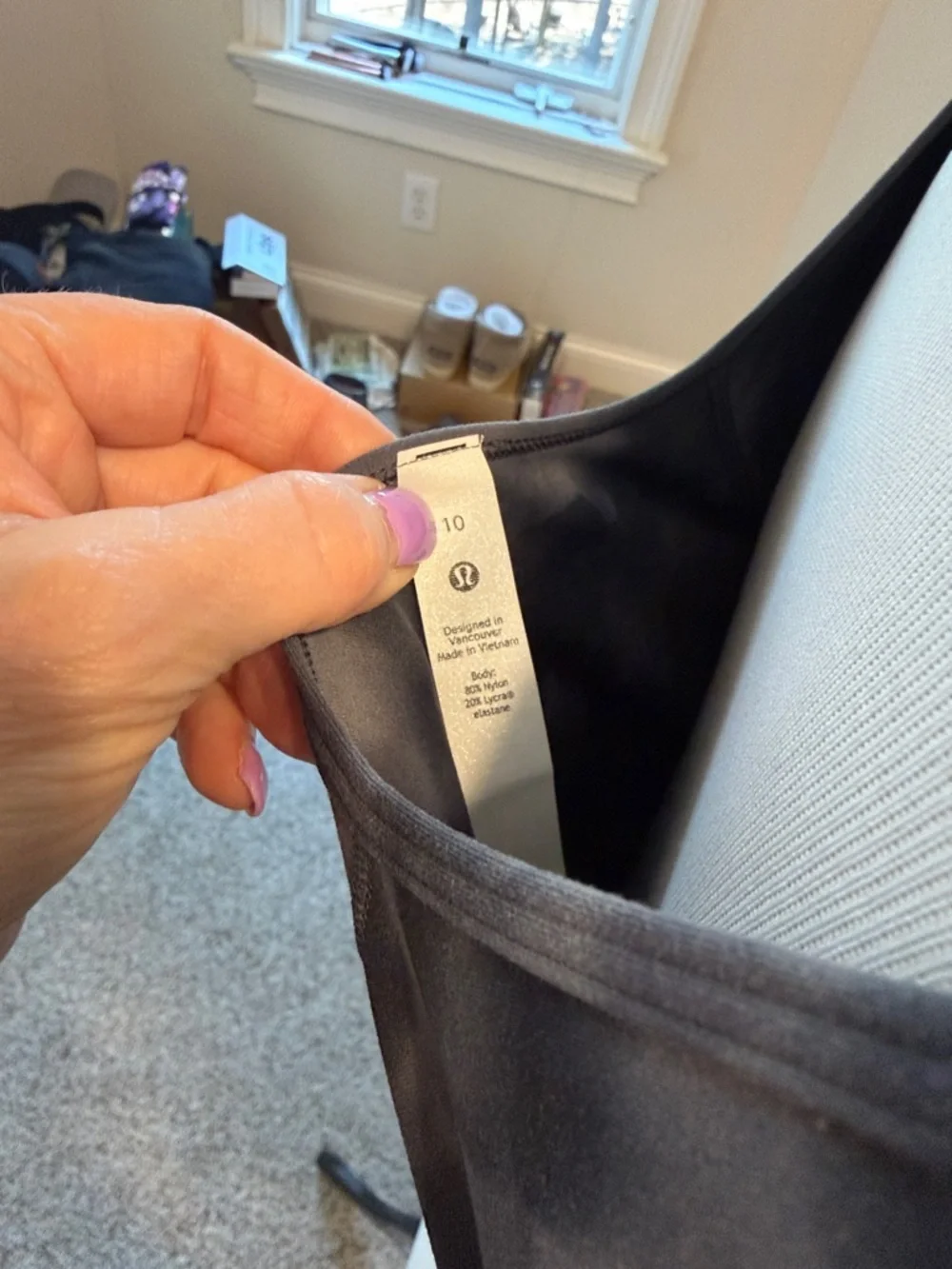 lululemon athletica fitted neck